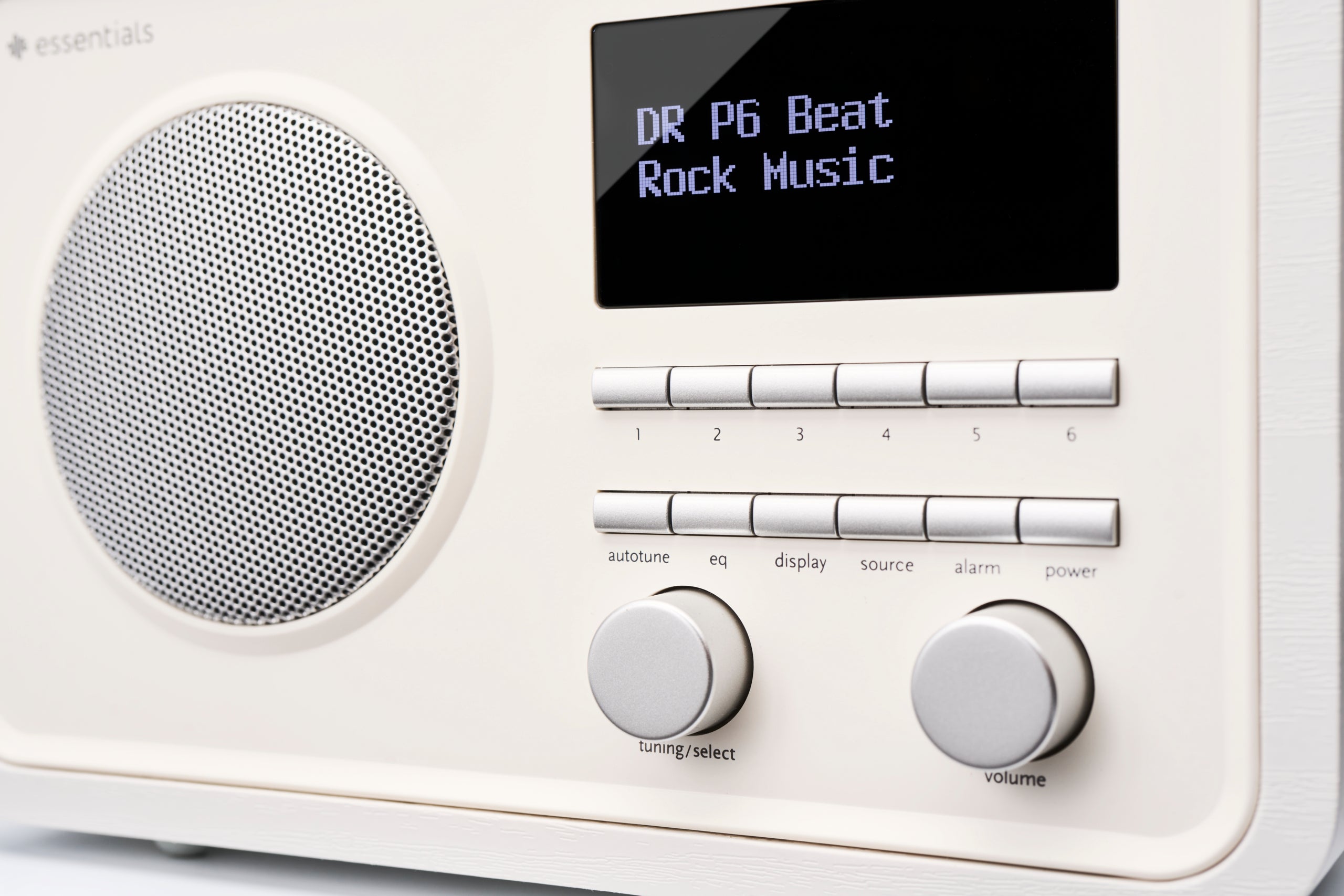 Essentials Radio1 image 2