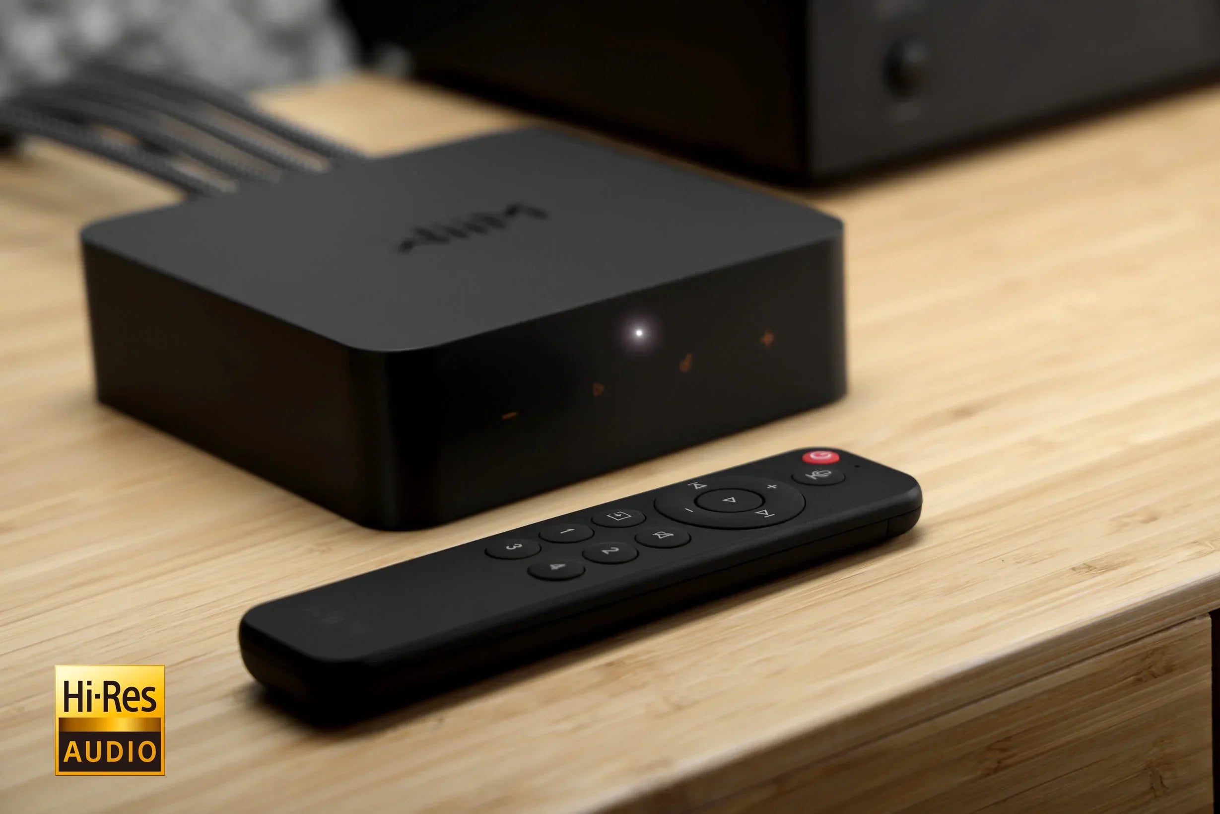 WiiM Pro Plus Ultra Hi Res Audio Streamer mit Fernbedienung 